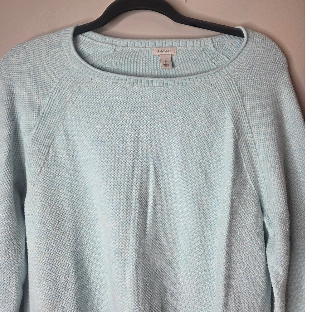 L.L. Bean Women's Size Large Baby Blue Tight Knit Lightweight Sweater
